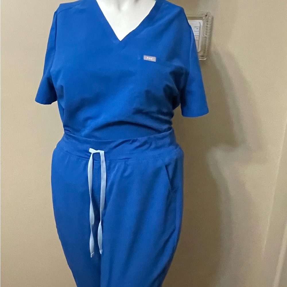 Figs Blue Scrub Set
